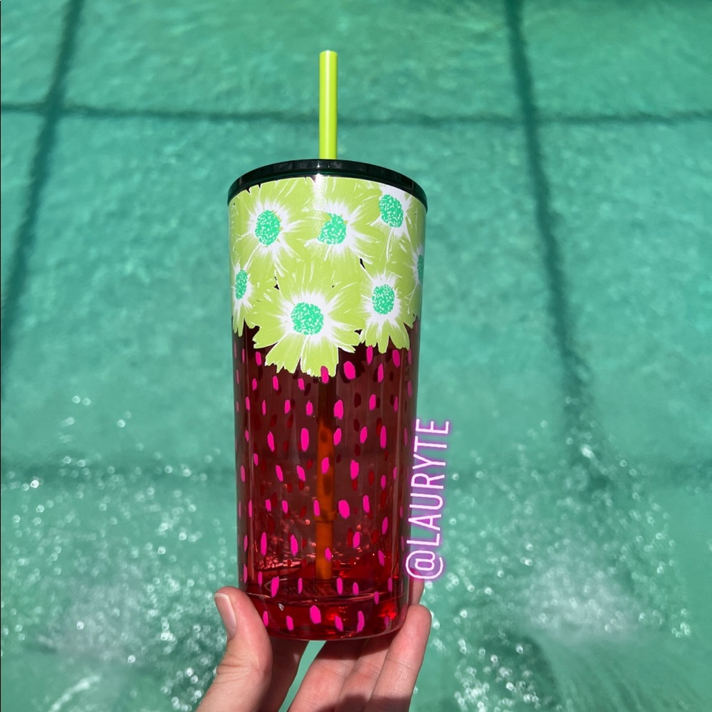 Starbucks 2022 Summer 🍓Strawberry Glass Tumbler
